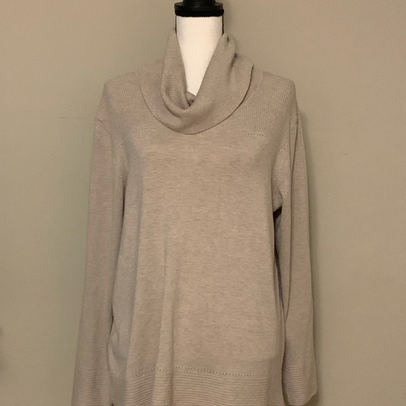 Tribal Sweaters - Tribal Women's Cowl Neck Sweater - Light Oatmeal Cream color size large euc